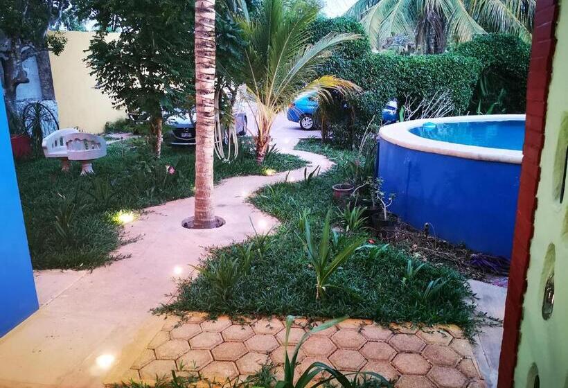 تختخواب و صبحانه Casa Xu´unan