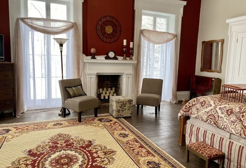 مبيت وإفطار Historic Mcdonald Airbnb