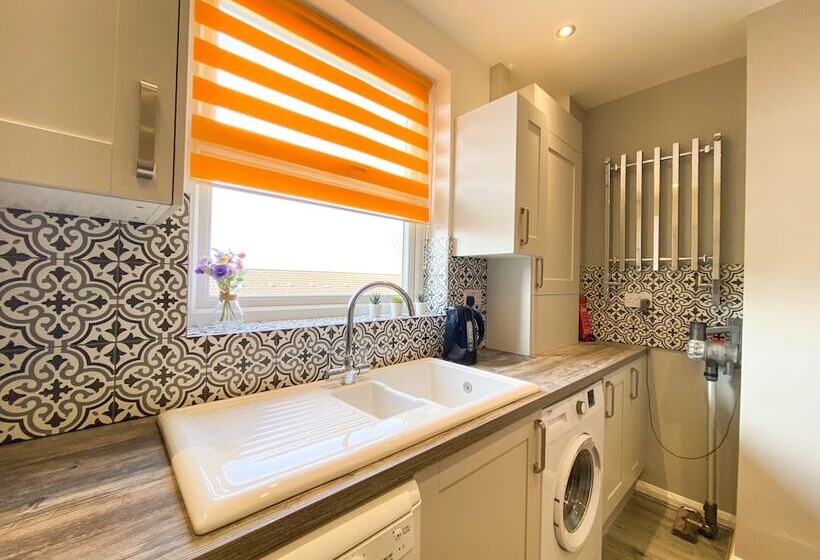 مبيت وإفطار Waterloo House