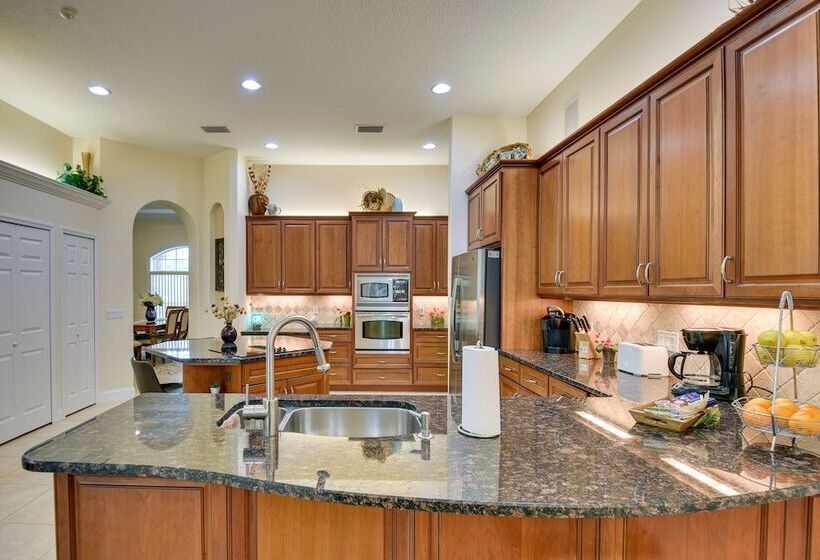 Breezy Palm Coast Golf Retreat W/ Pool + Lanai!