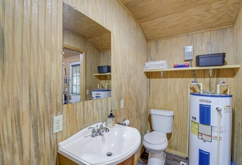 Briceville Cabin W/ River Access & Mountain Views!