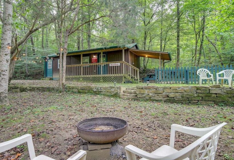 Briceville Cabin W/ River Access & Mountain Views!