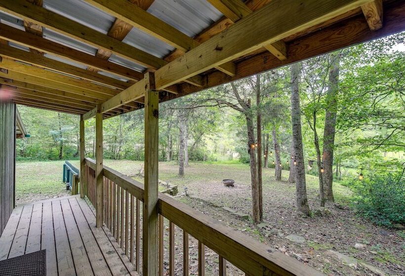 Briceville Cabin W/ River Access & Mountain Views!