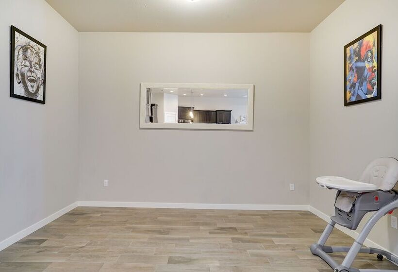 Bright & Modern Las Cruces Home In Sonoma Ranch