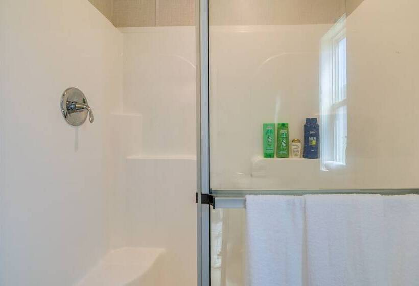 Brooksville Home W/ Fenced Yard   14 Mi To Coast!