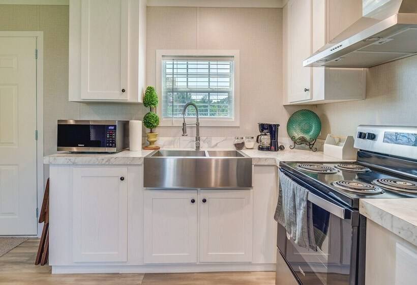 Brooksville Home W/ Fenced Yard   14 Mi To Coast!