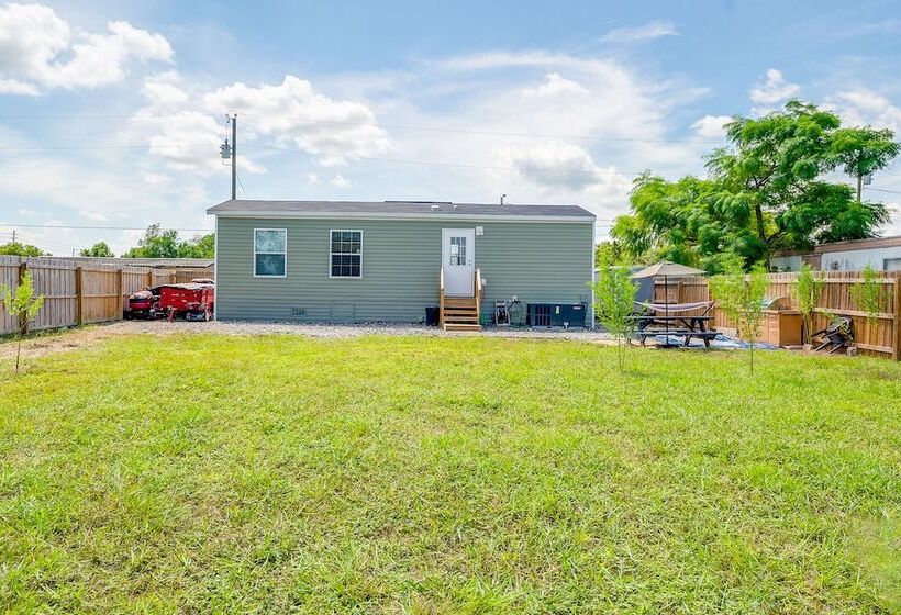 Brooksville Home W/ Fenced Yard   14 Mi To Coast!