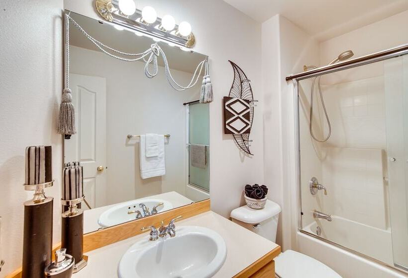 Central Washington Home ~ 6 Mi To Downtown Yakima