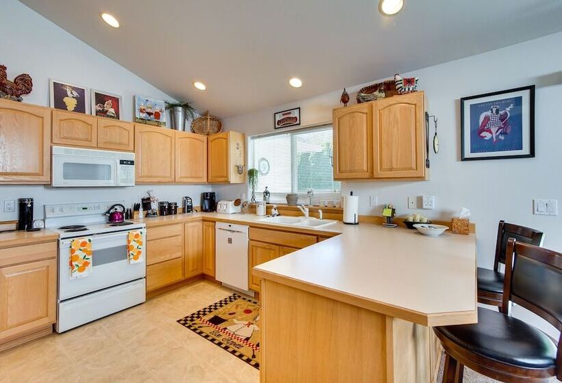 Central Washington Home ~ 6 Mi To Downtown Yakima