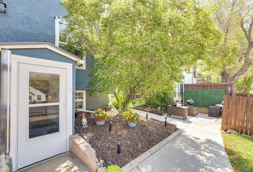 Centrally Located Apt Near Downtown Rapid City!