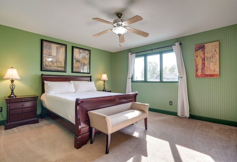 Charming Anchorage Home W/ Private Hot Tub!