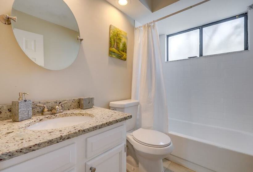 Ponte Vedra Beach Family Home: 2 Mi To Beaches!