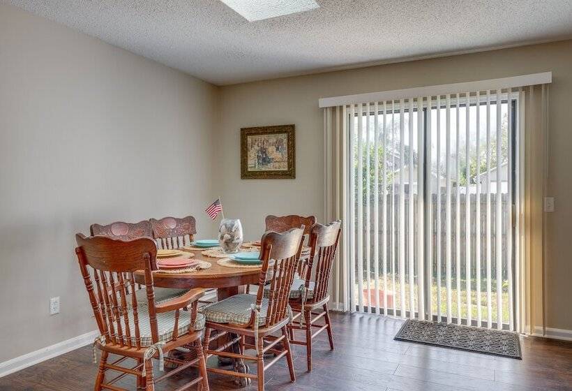 Ponte Vedra Beach Family Home: 2 Mi To Beaches!