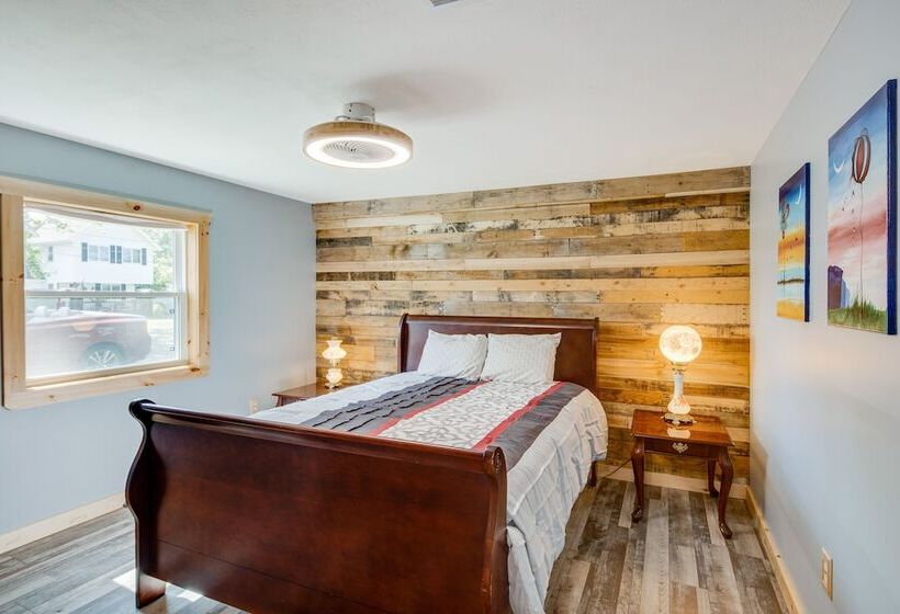 Charming Lake Chautauqua Home: Walk To Water!