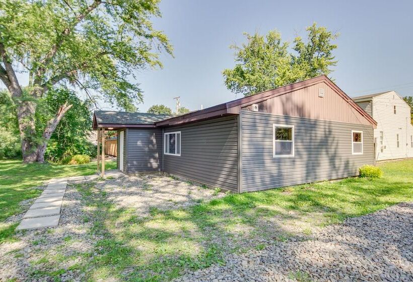 Charming Lake Chautauqua Home: Walk To Water!