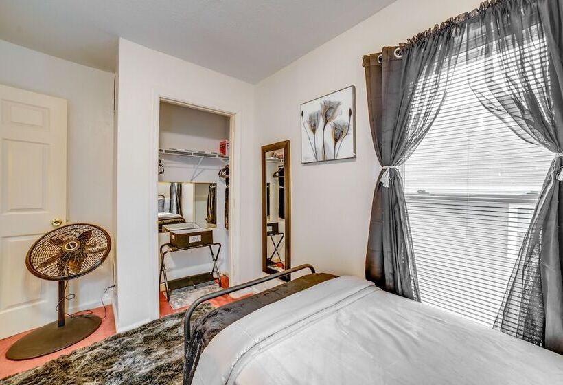 Charming Pittsburgh Home 2 Mi To Downtown!