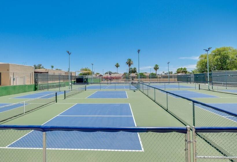 Community Perks & Patio: Sun Lakes Home!