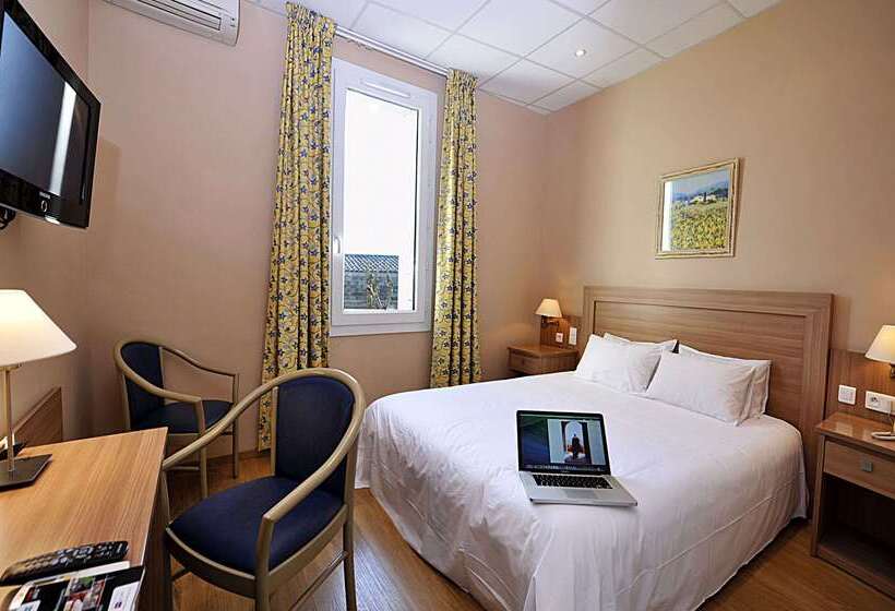 בית מלון כפרי Cit Hôtel Le Louvre Orange