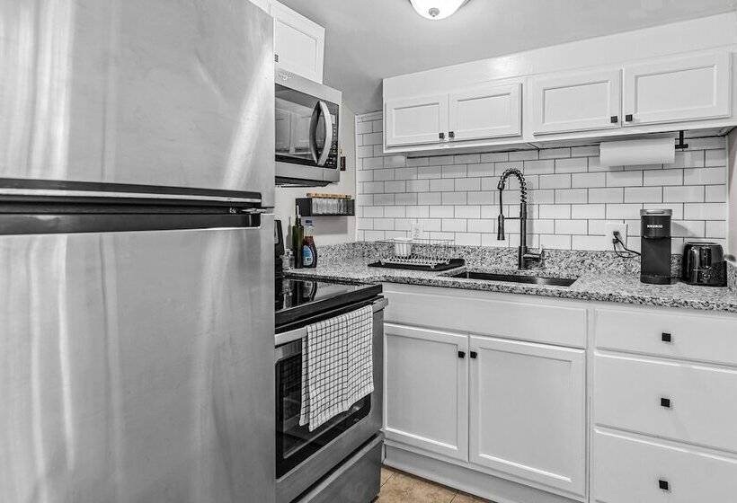 Cottage Of Champions