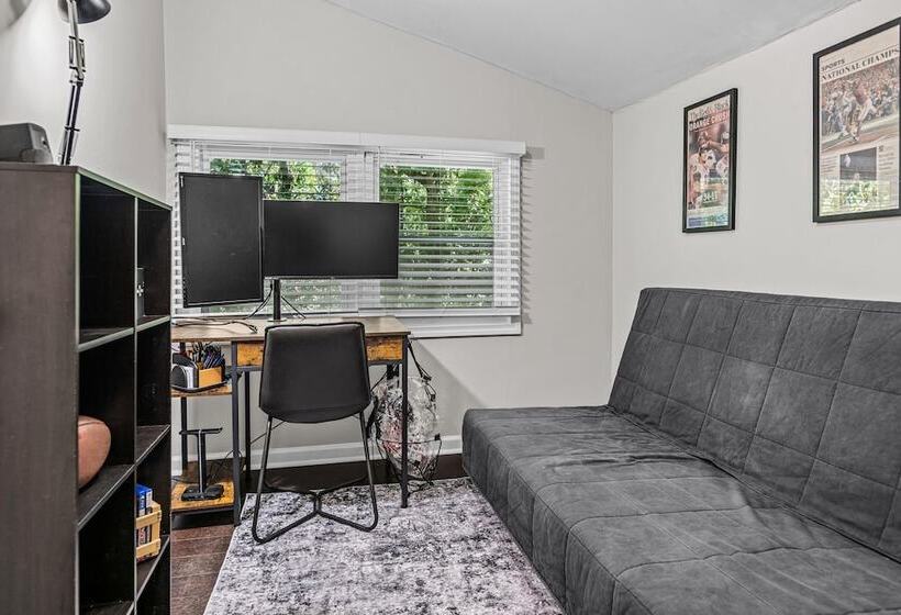 Cottage Of Champions