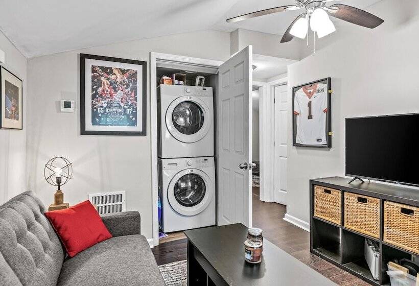 Cottage Of Champions