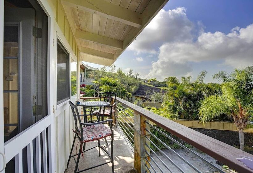Cozy Kona Coast Apt W/ Lanai ~ 8 Miles To Beach!