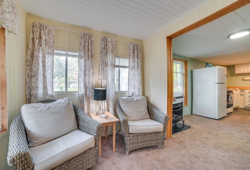 Cozy Otsego Lake Cabin: < 1 Mi To Sandy Beach!