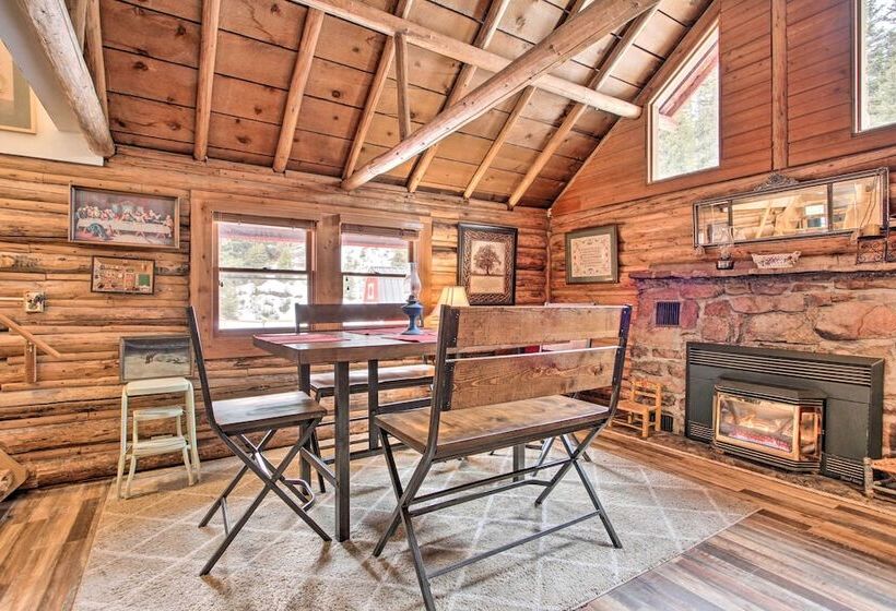 Creekside Clancy Cabin In Helena Natl Forest!