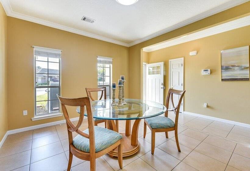 Crestview Vacation Rental: Day Trip To Destin!