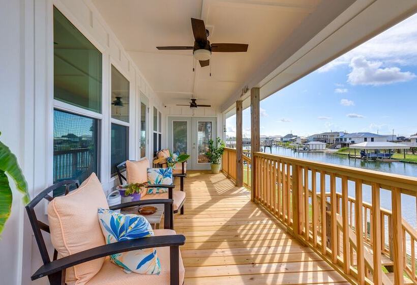 Dauphin Island Vacation Rental: Close To Beaches!
