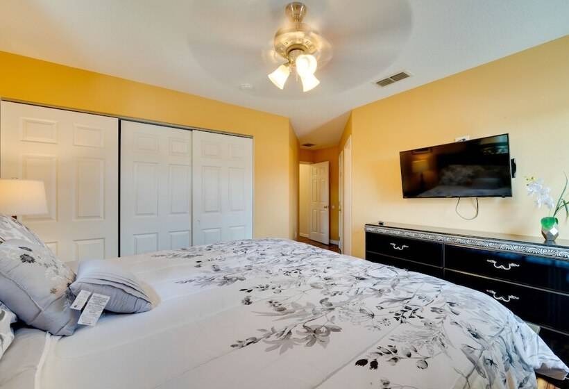 8 Mi To Disney: Home W/ Game Room In Davenport