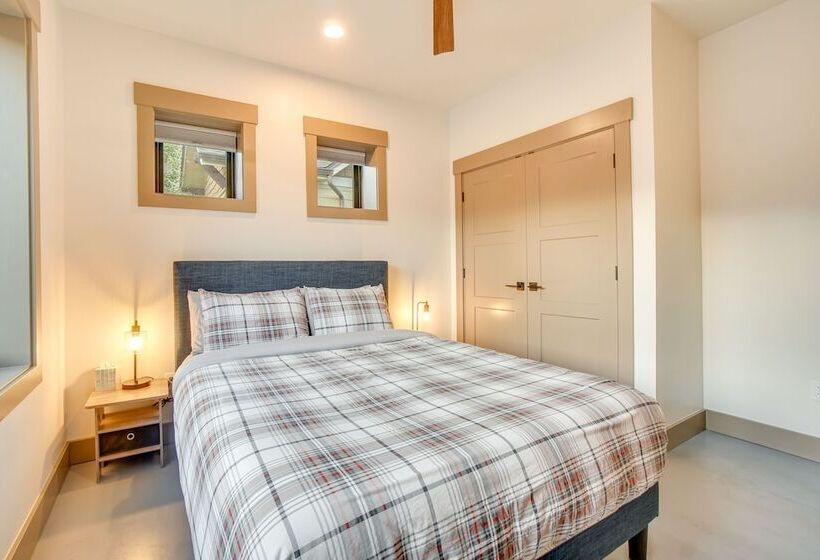 1 Mi To Payette Lake: Mccall Home W/ Grill!