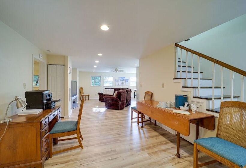 Dog Friendly Beech Mountain Home W/ Deck