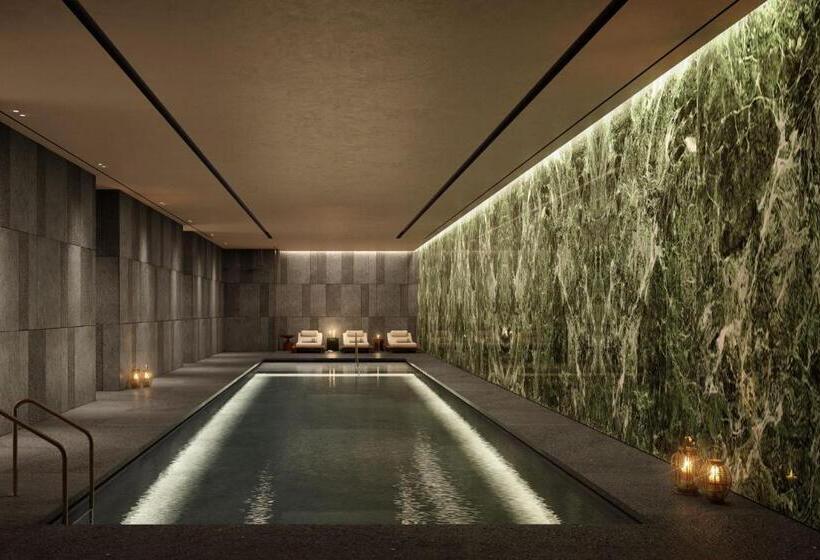 Dorothea Hotel, Budapest, Autograph Collection