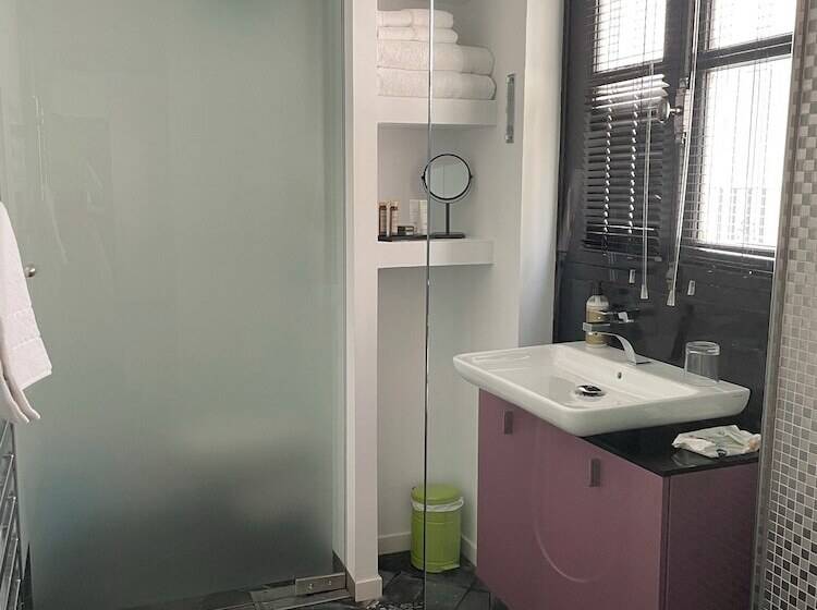 Dys Hotel   Adults Only