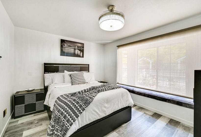 El Cajon Home W/ Pool & Views: 15 Mi To San Diego!