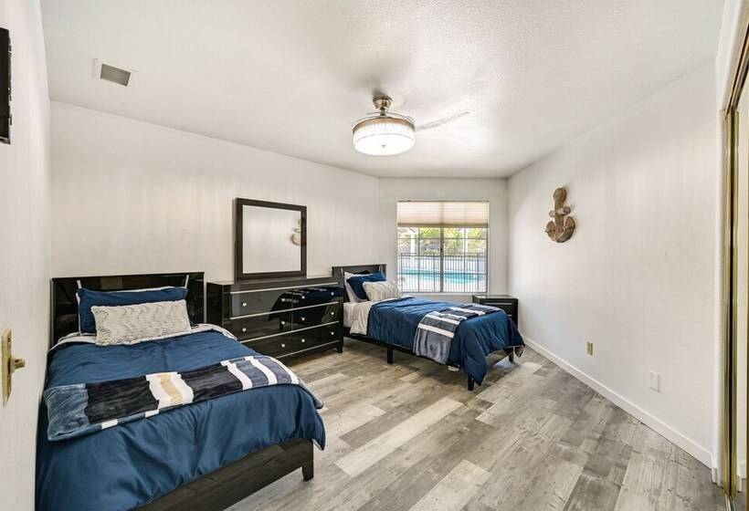 El Cajon Home W/ Pool & Views: 15 Mi To San Diego!