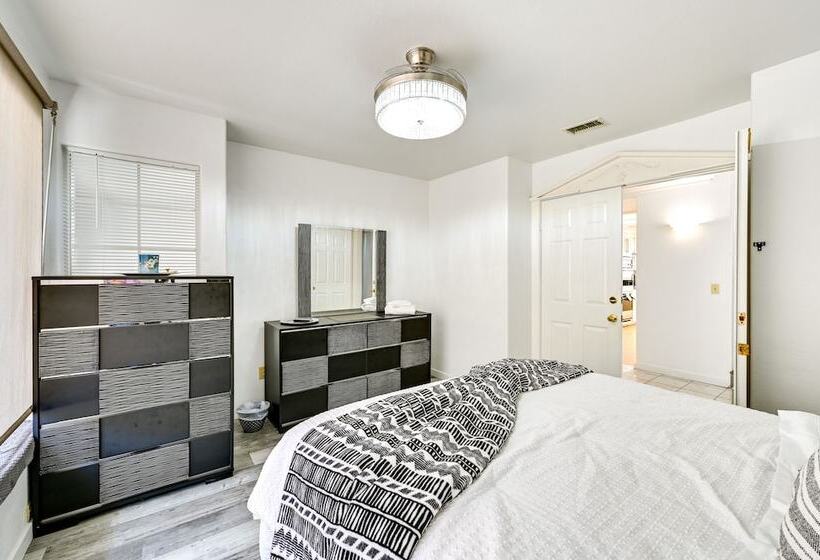 El Cajon Home W/ Pool & Views: 15 Mi To San Diego!