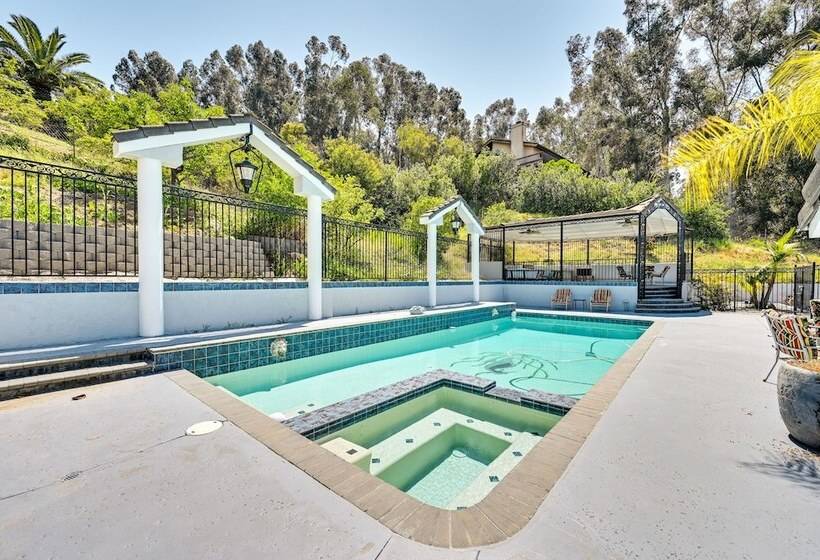 El Cajon Home W/ Pool & Views: 15 Mi To San Diego!