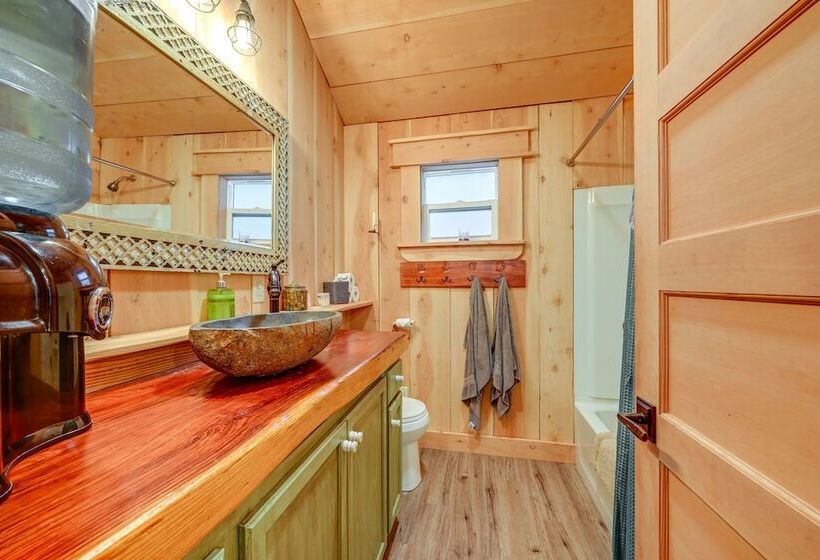 Creekside Cabin ~ 20 Mi To Kings Canyon Park!