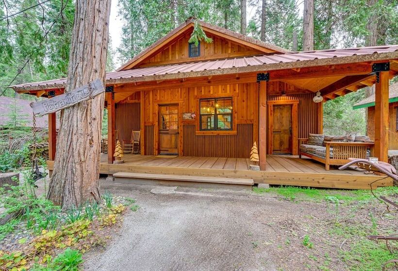 Creekside Cabin ~ 20 Mi To Kings Canyon Park!