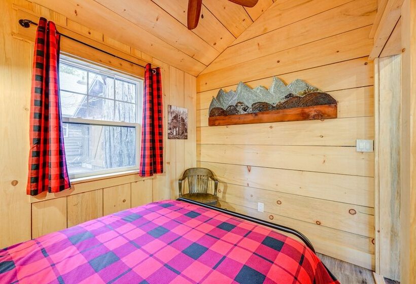 Creekside Cabin ~ 20 Mi To Kings Canyon Park!