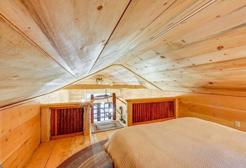 Creekside Cabin ~ 20 Mi To Kings Canyon Park!