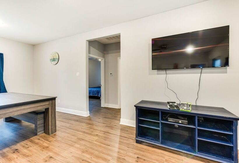 Texas Family Home W/ Hot Tub: 1 Mi To Lake Whitney