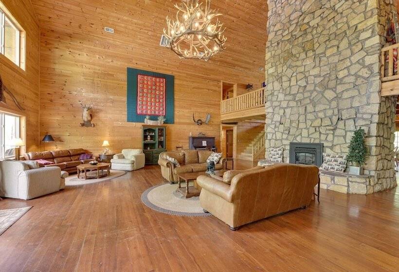 Fraziers Bottom Cabin On 800 Acres Of Land W/ Lake