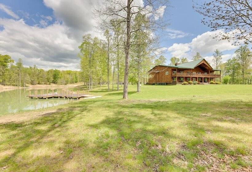 Fraziers Bottom Cabin On 800 Acres Of Land W/ Lake