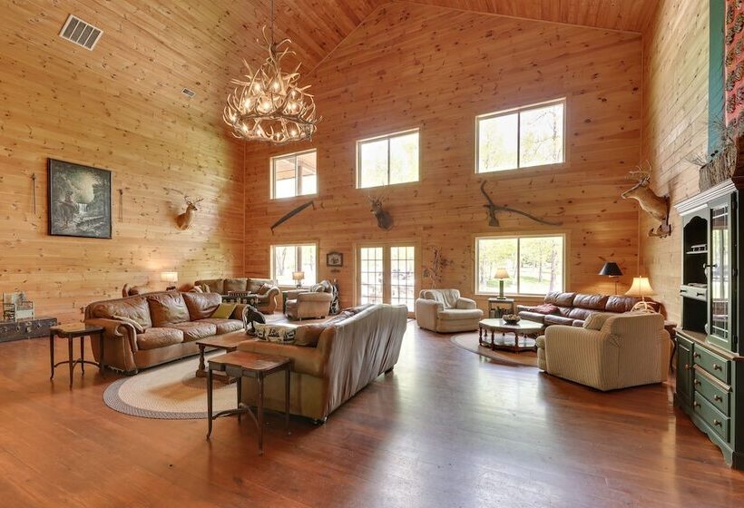 Fraziers Bottom Cabin On 800 Acres Of Land W/ Lake