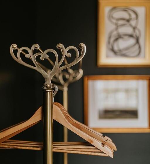 Hatchery Riverside Hotel & Event Venue