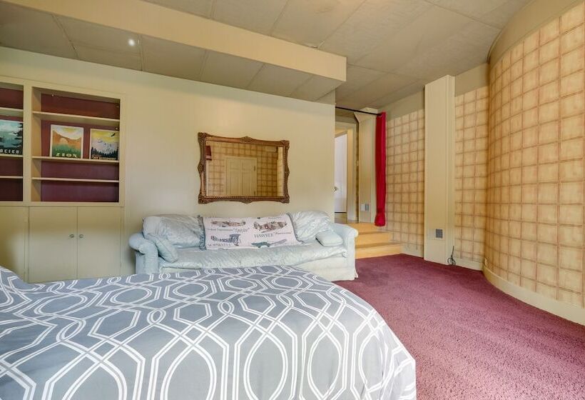 Historic Auburn Home W/ Theater & Yard!