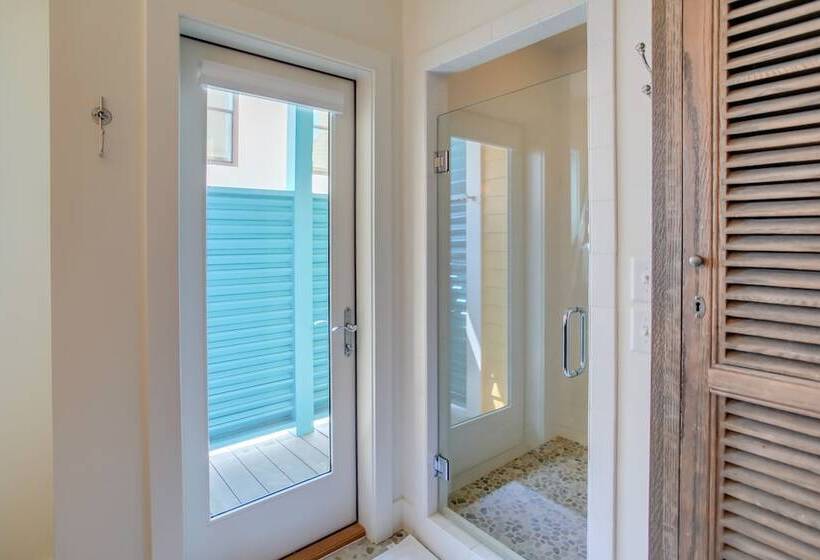 Holden Beach House W/ Boat Dock: Steps To Beach!